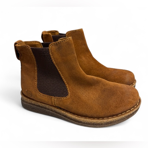 Born Women’s Talyn Brown Glazed Ginger Chelsea Boots Size 7/38